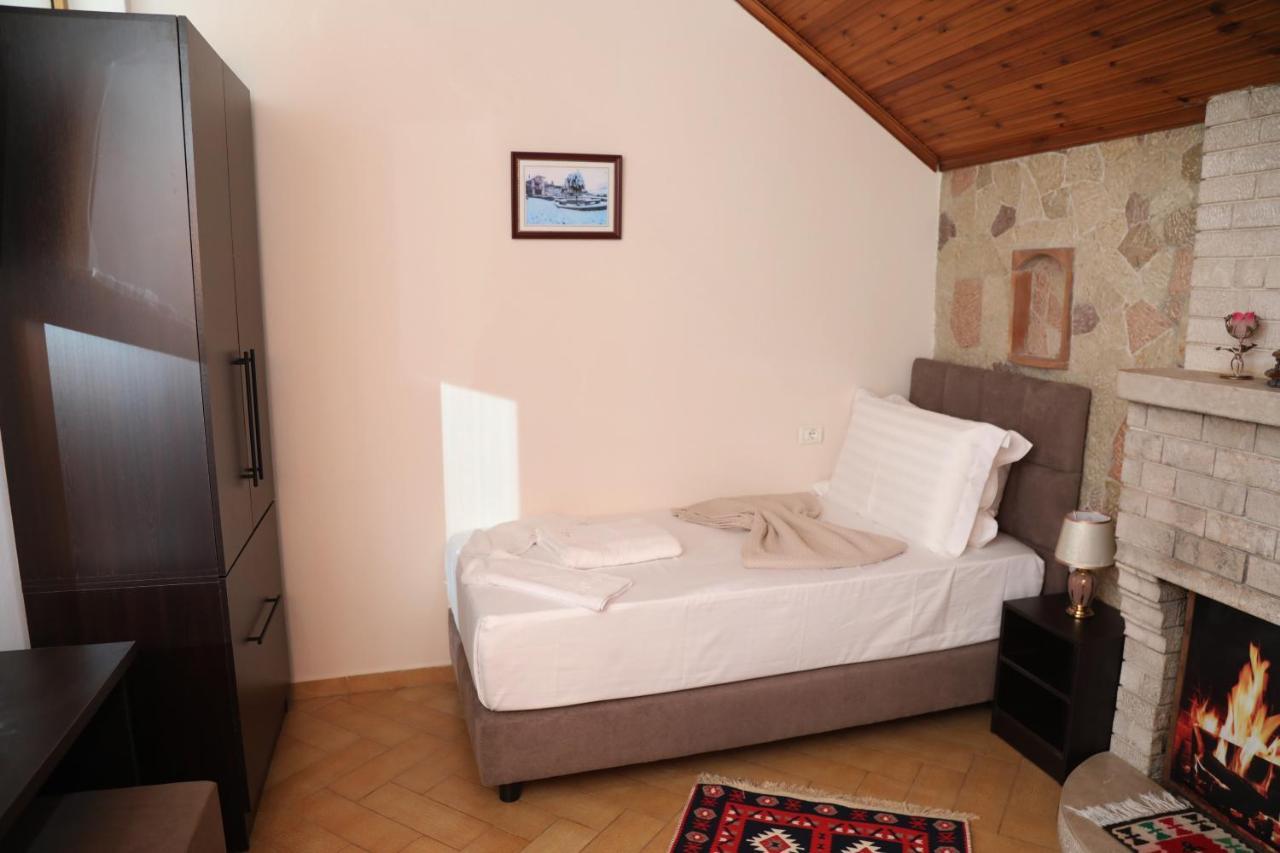 --Hotel Deal-- Rooms With Castle View Krujë Екстериор снимка