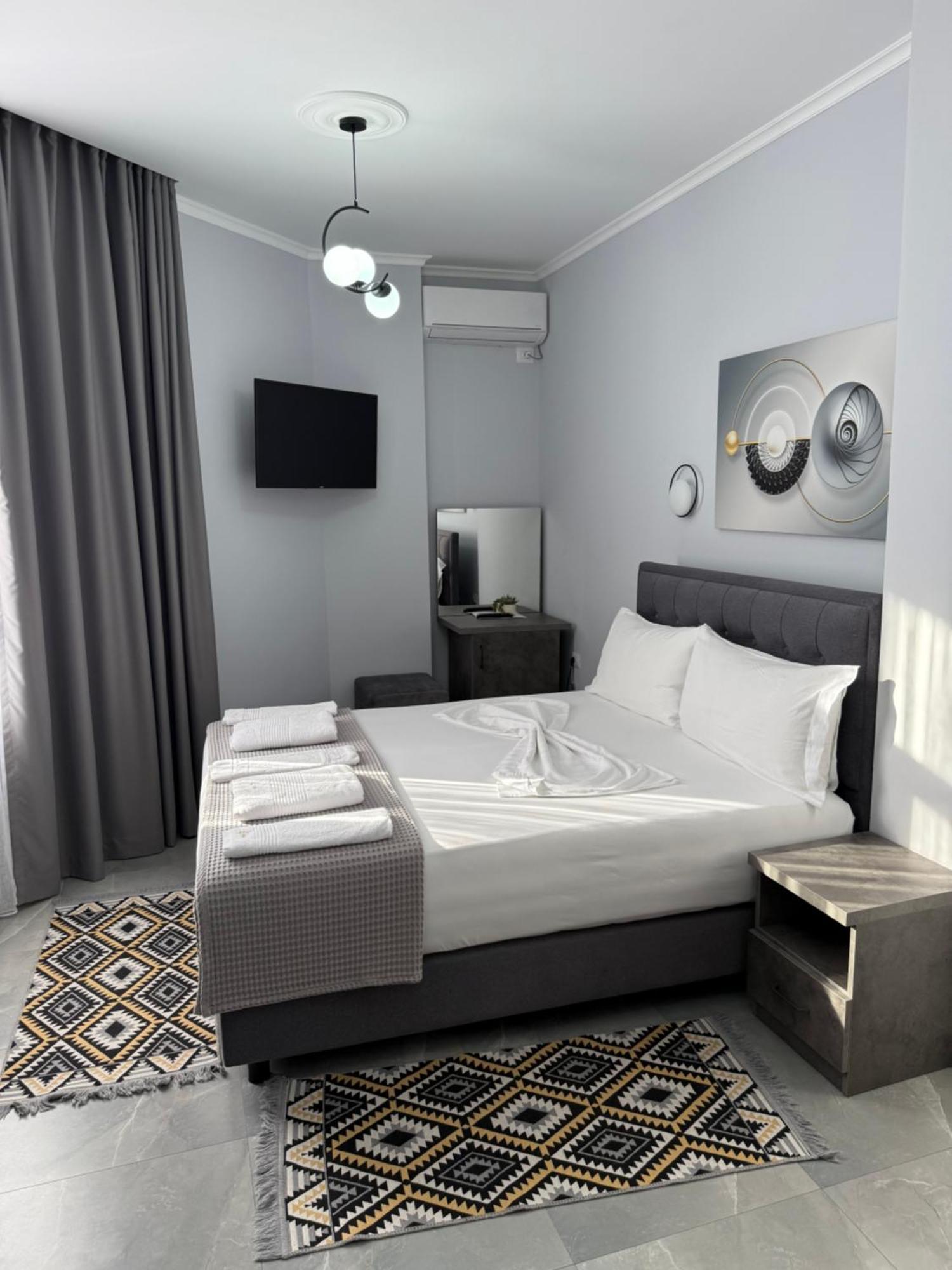 --Hotel Deal-- Rooms With Castle View Krujë Екстериор снимка